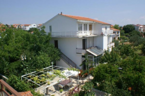  Apartments by the sea Vodice - 4234  Водице